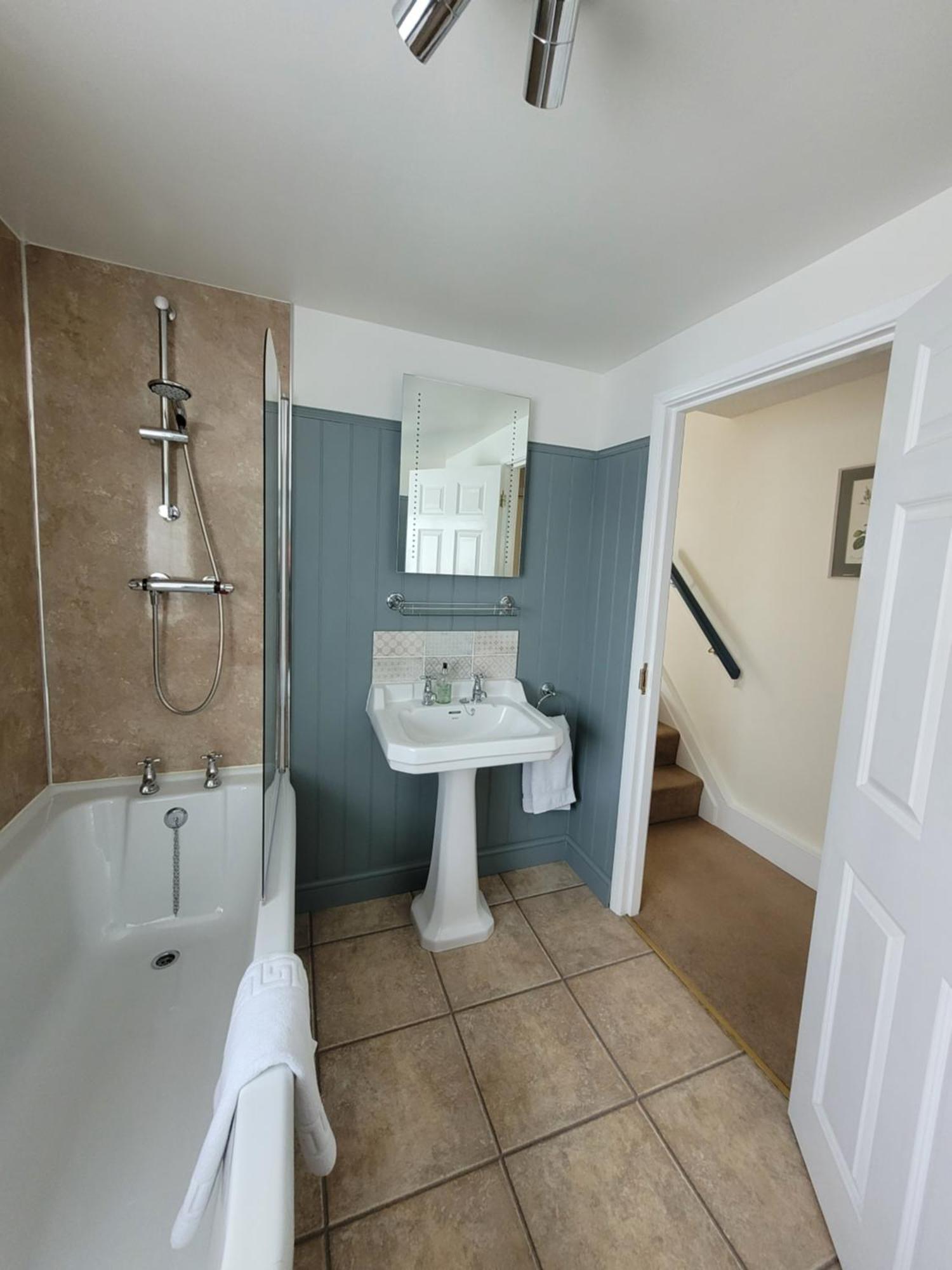 Pear Tree House B&B Пикеринг Экстерьер фото
