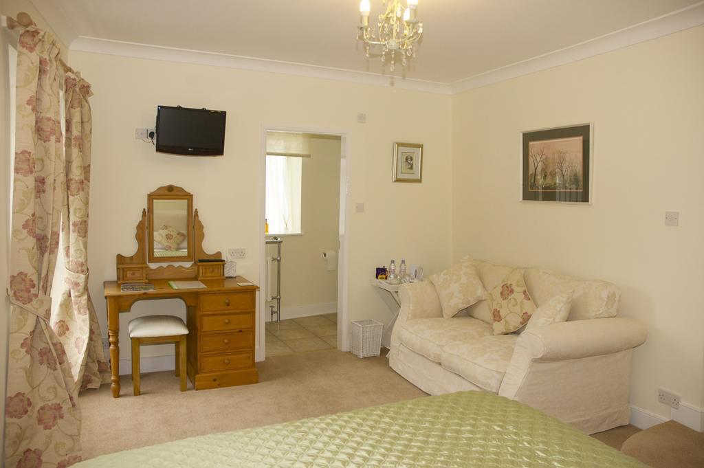 Pear Tree House B&B Пикеринг Номер фото